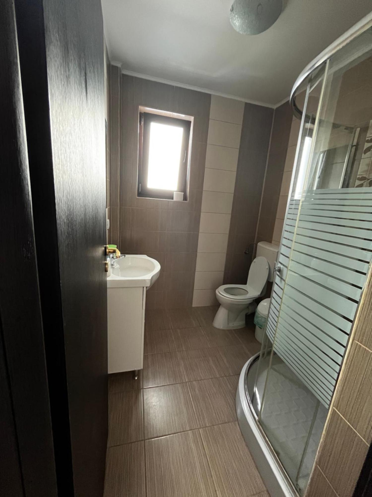 Elegance Hotel Костинещи Екстериор снимка